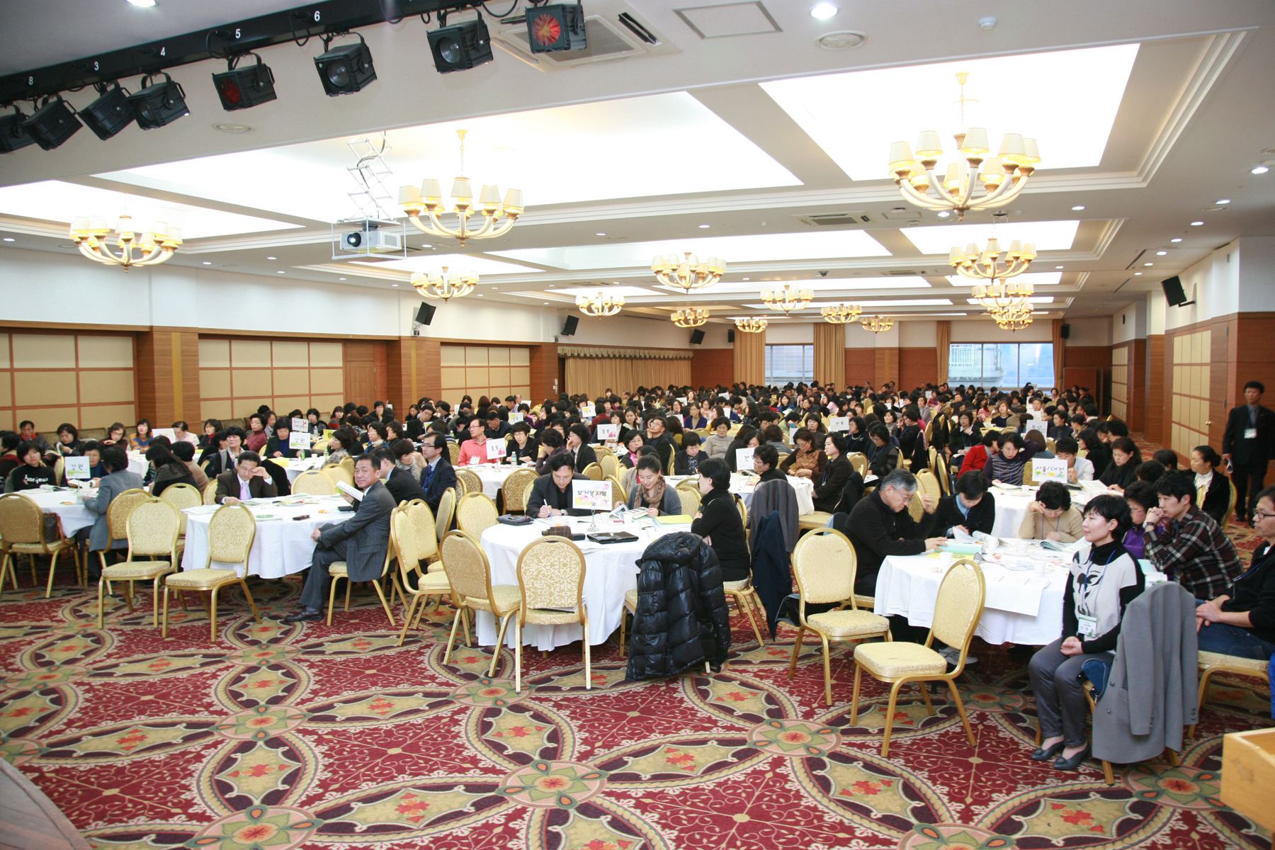 /2011/12/20/IMG_2926--.jpg